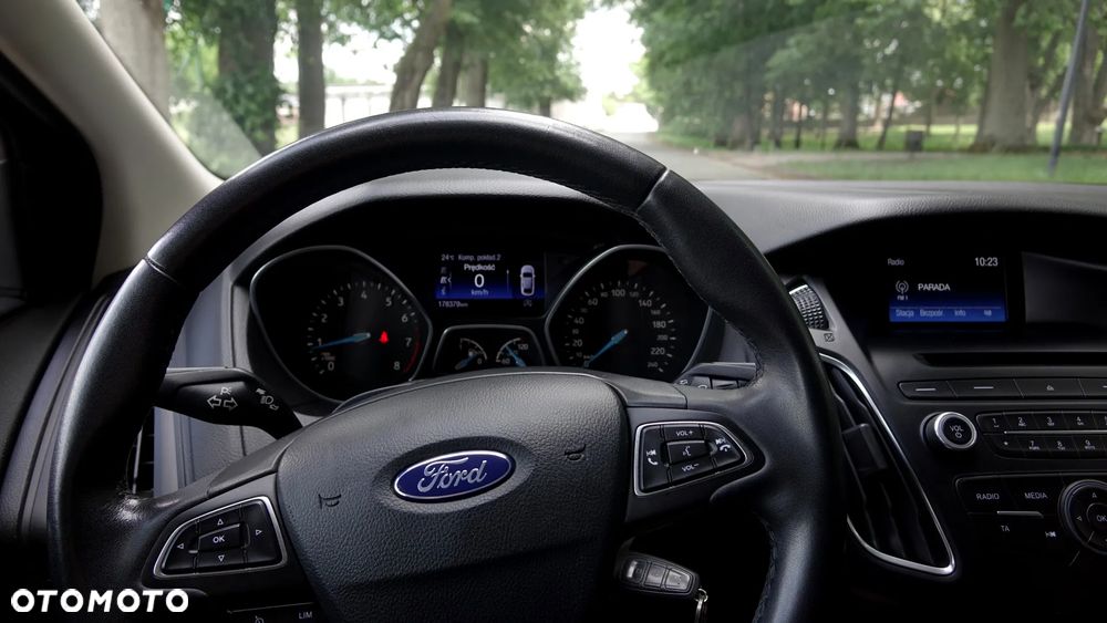 Ford Focus - 16