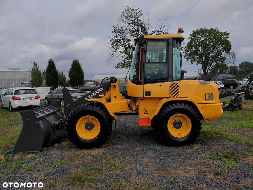 Volvo L30H L30 L35H ŁADOWARKA KOŁOWA KOMPAKTOWA SZYBKOZŁĄCZE HYDRAULICZNE - 30