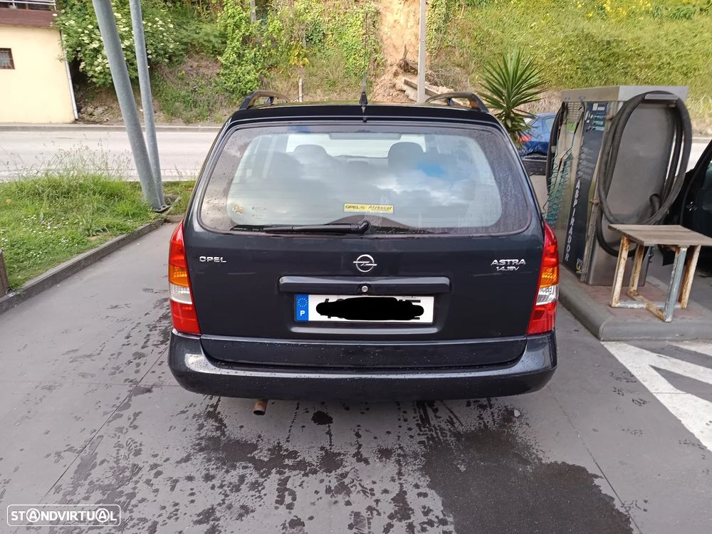 Opel Astra Caravan 1.4i 16V Sport - 3