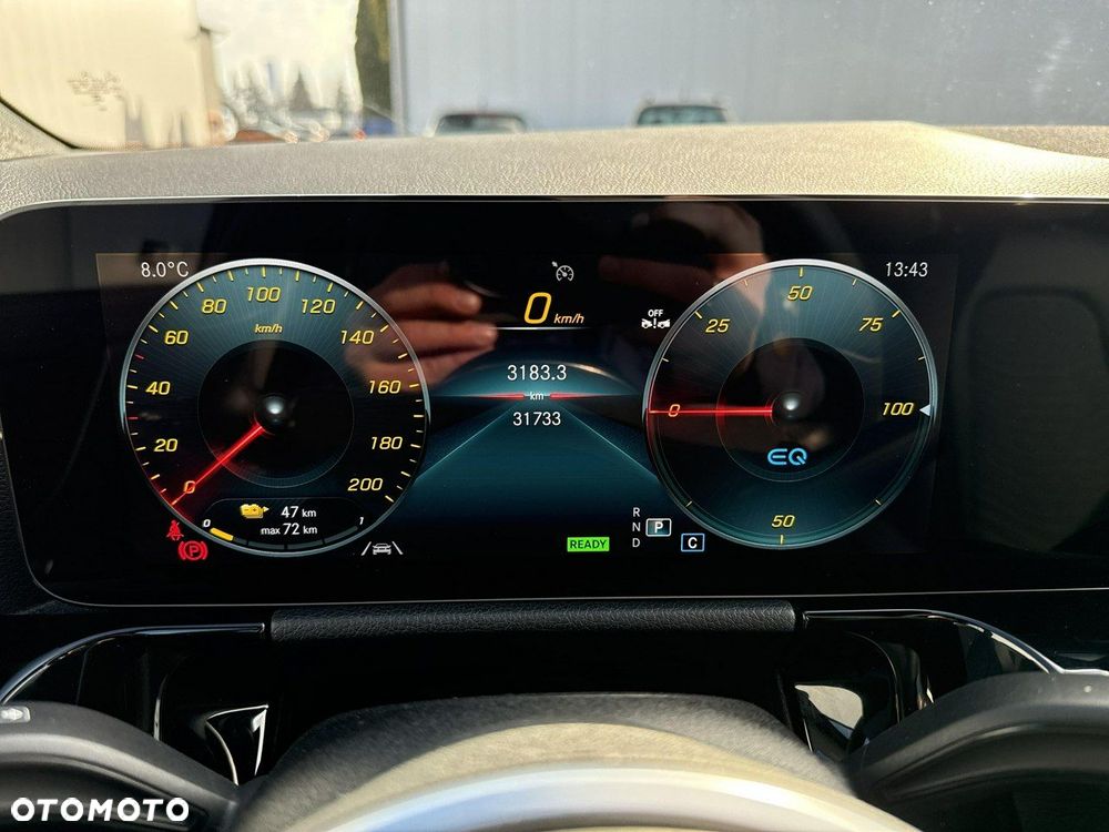 Mercedes-Benz EQA - 27