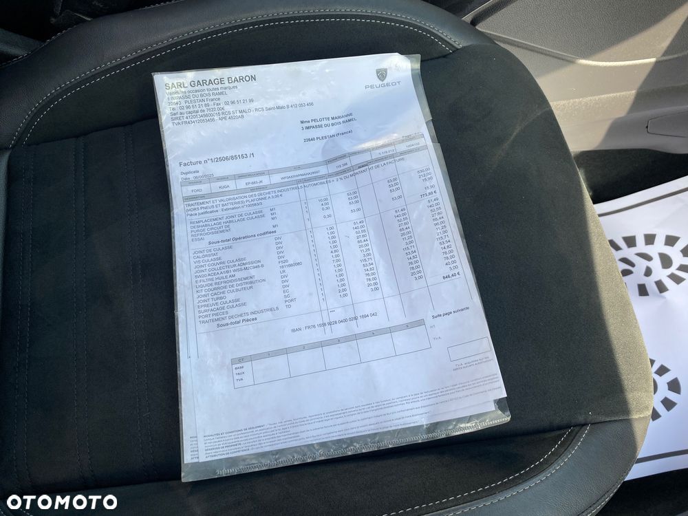 Ford Kuga 1.5 EcoBoost 2x4 ST-Line - 39