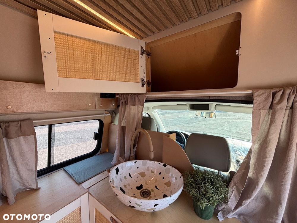 Volkswagen T5 - 5