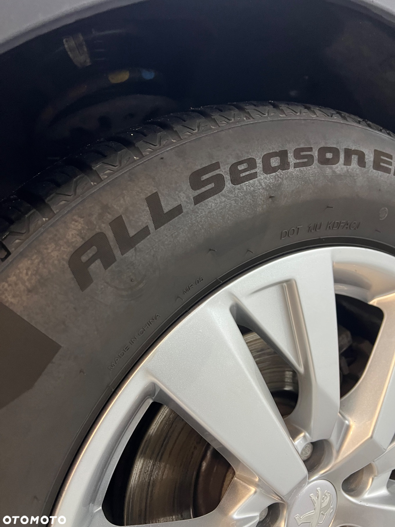 Peugeot 3008 PureTech 130 Stop & Start GPF Allure - 35