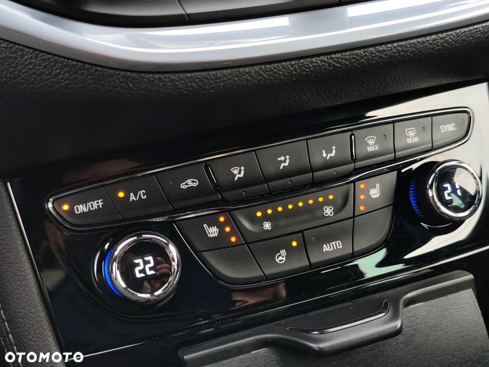 Opel Astra 1.4 Turbo Dynamic - 27