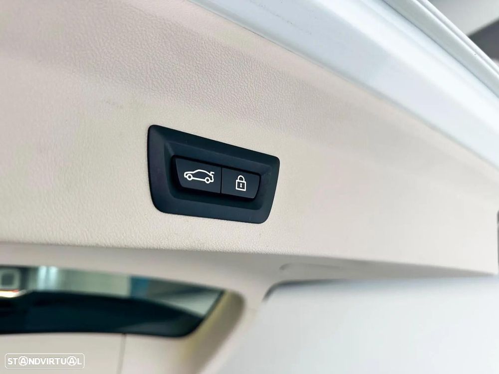 BMW X3 30 e xDrive Line Luxury - 36