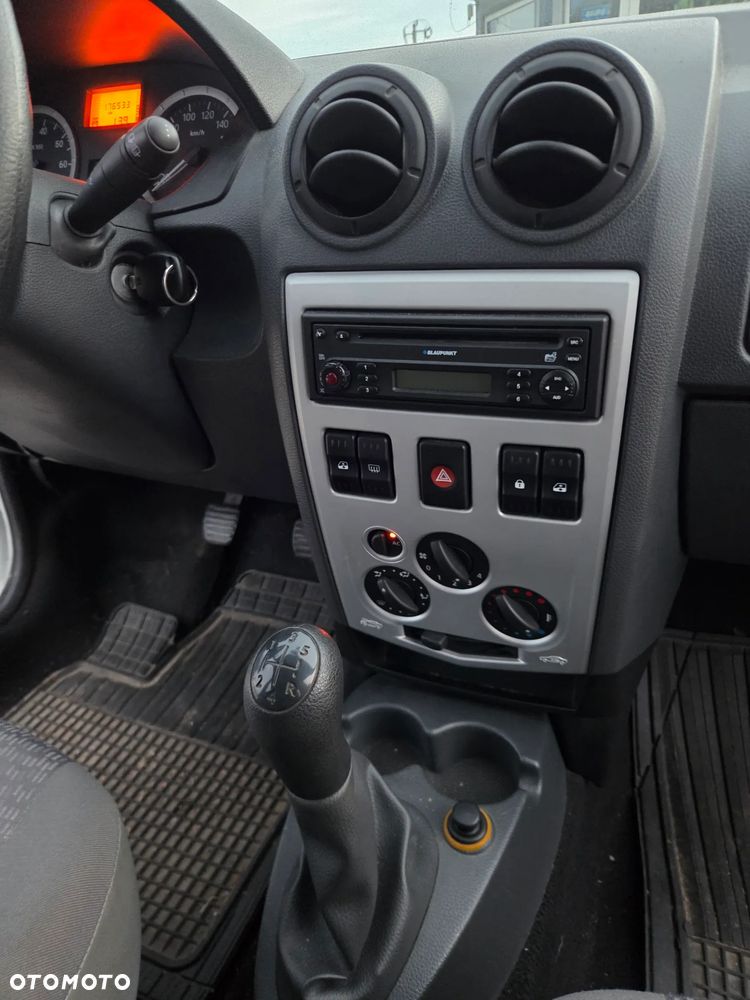 Dacia Logan - 20