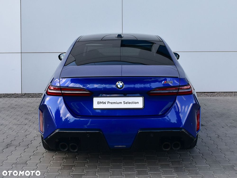 BMW M5 PHEV - 9