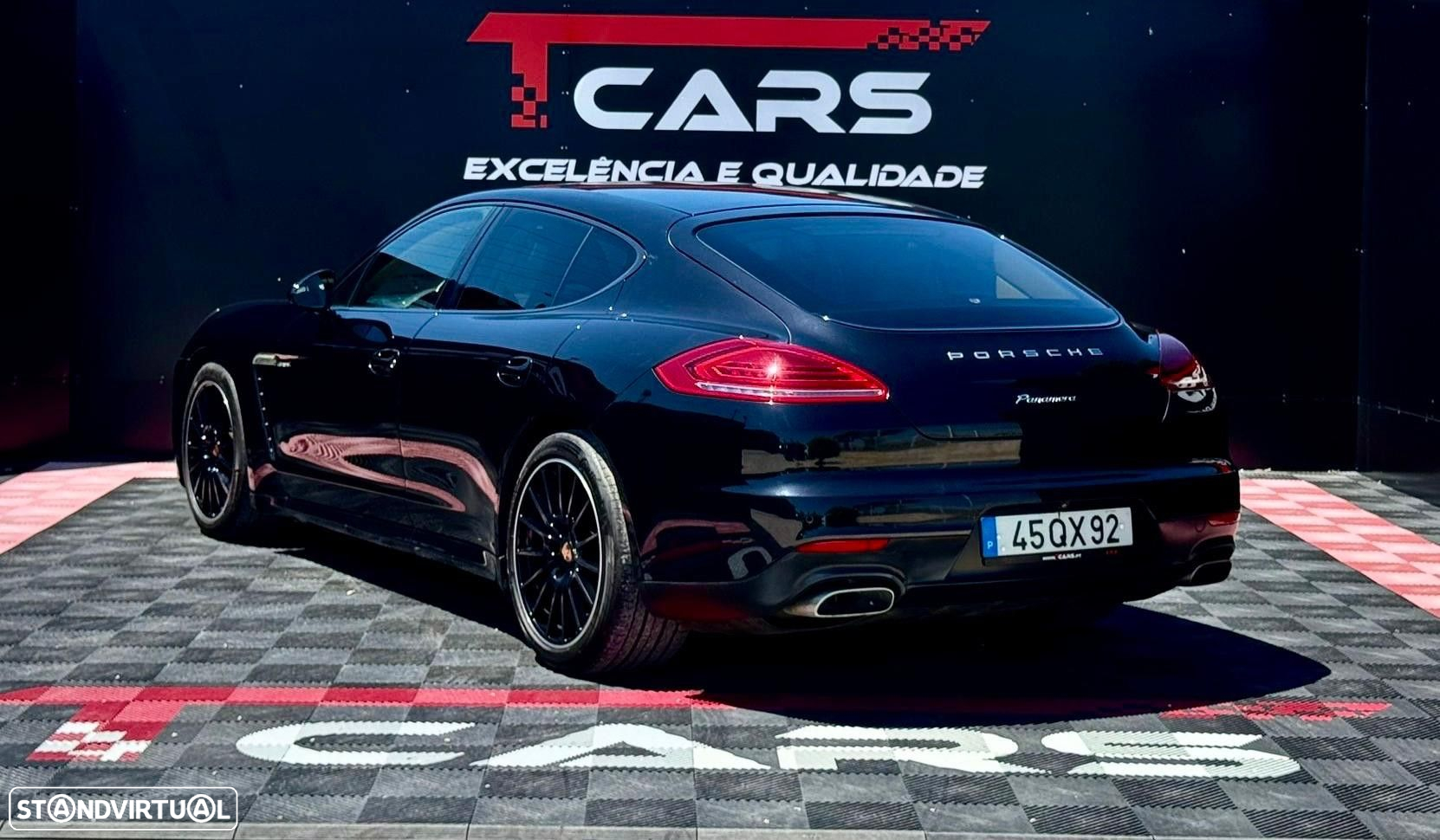 Porsche Panamera Edition - 3