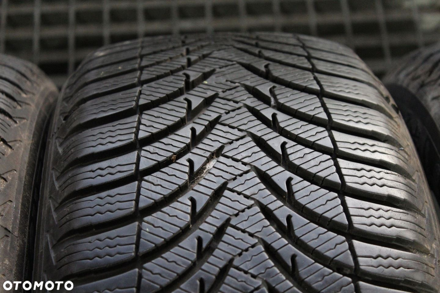 4x 225/50R17 MICHELIN ALPIN A4 98V XL 13r 7mm - 4