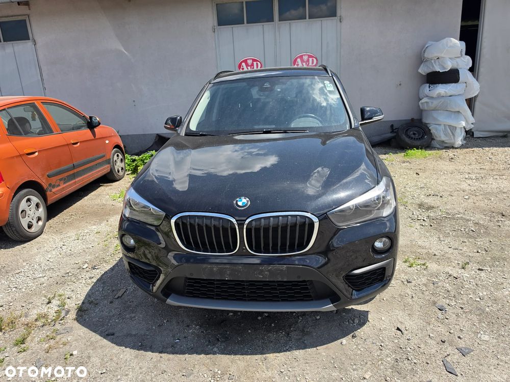 BMW X1 sDrive18i - 14