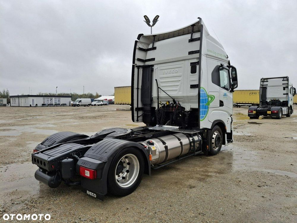 Iveco As 440 - 9