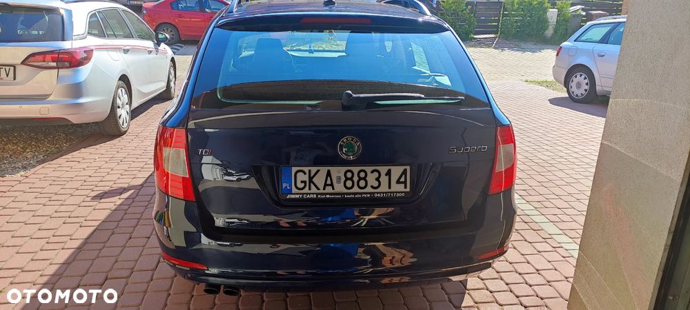 Skoda Superb 2.0 TDI PD Comfort - 7