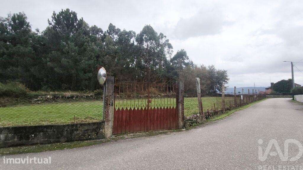 Terreno para construção em Cornes - Grande imagem: 4/4
