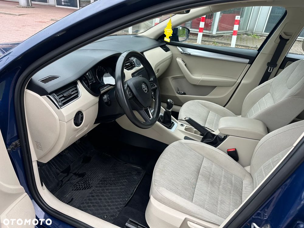 Skoda Octavia 1.6 TDI Style - 22