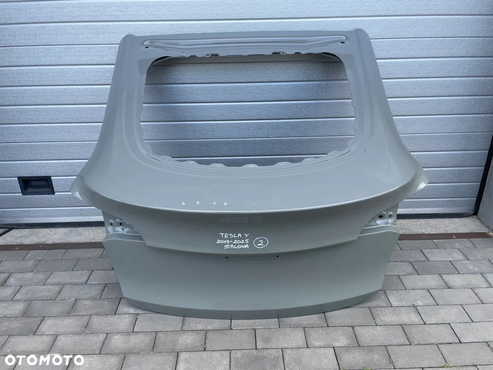 KLAPA TYLNA TESLA Y (5YJY)  2019-2025 - NOWA STALOWA - 1
