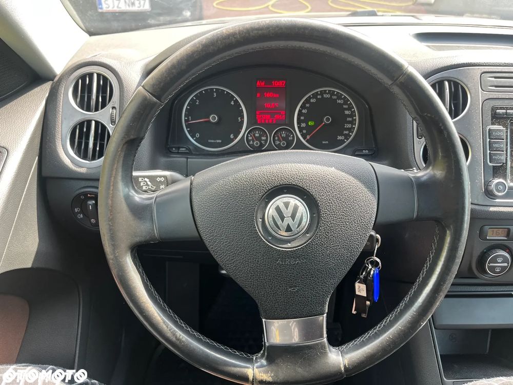 Volkswagen Tiguan 2.0 TDI DPF 4Motion DSG Sport & Style - 9