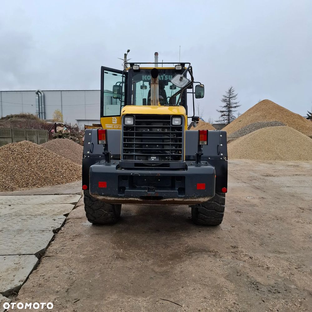 Komatsu WA320 - 7