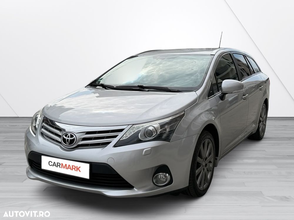 Toyota Avensis - 1