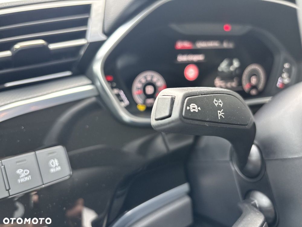 Audi Q3 35 TFSI mHEV S-Line S tronic - 31