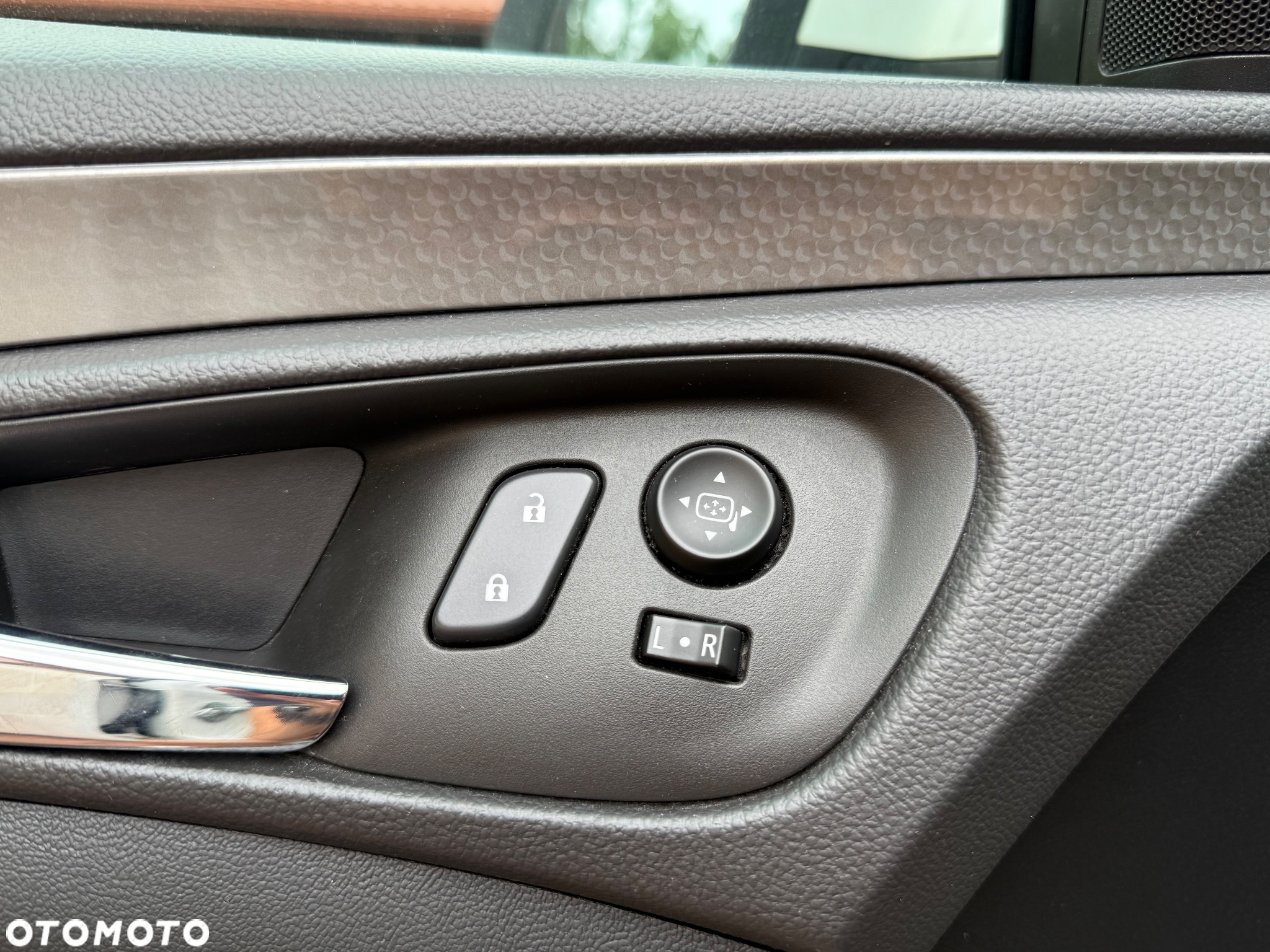 Opel Insignia - 14