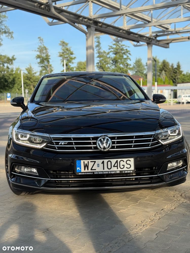 Volkswagen Passat 2.0 TSI 4Mot R-Line Edition DSG - 8