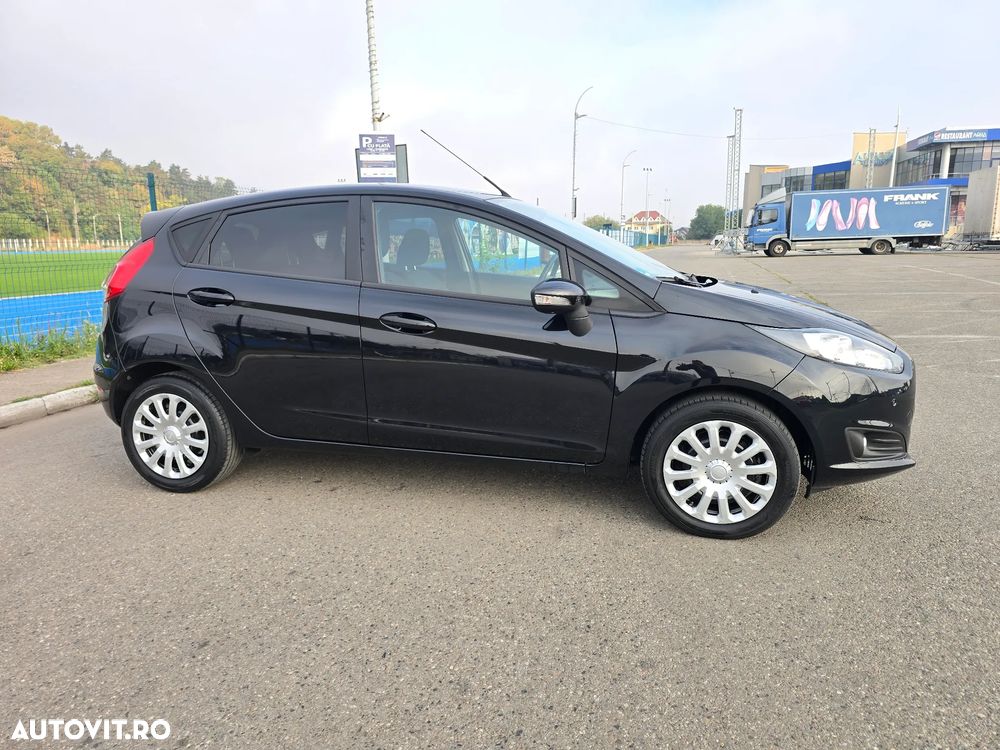 Ford Fiesta 2013 photo 5