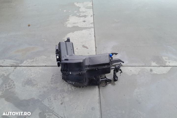 Rezervor AdBlue 2Q0131877G / 5Q0131969E / 0444040022 2Q0131877G / 5Q0 - 1