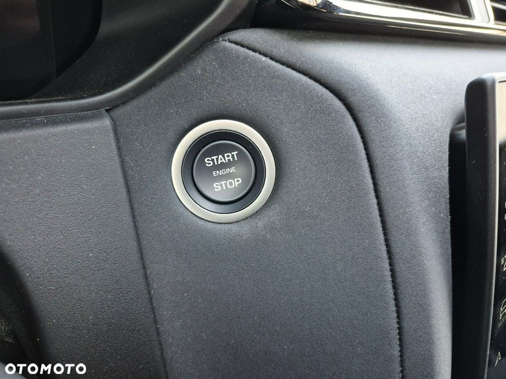 Land Rover Range Rover Velar - 26