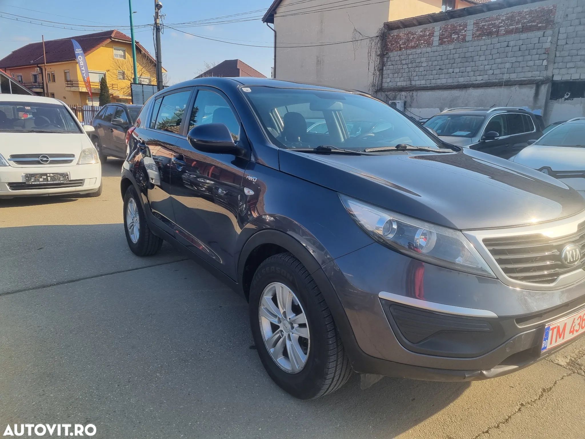 Kia Sportage 2,0 CRDI AWD Dream-Team Edition - 1