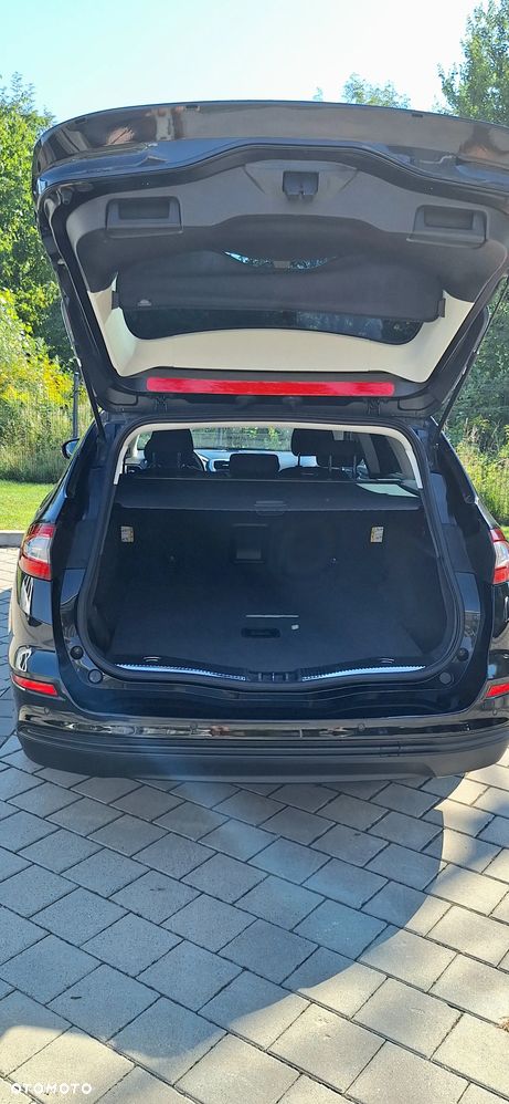 Ford Mondeo - 8