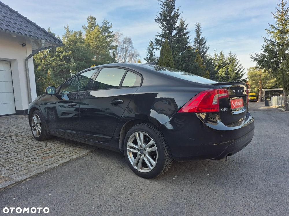 Volvo S60 D3 Momentum - 7
