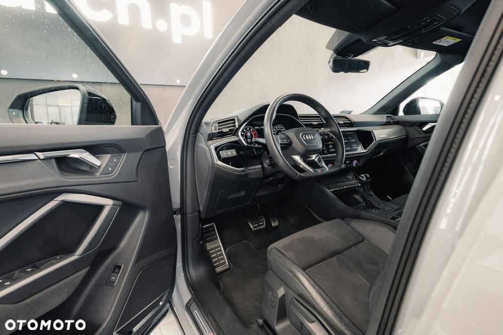 Audi RS Q3 Sportback - 10