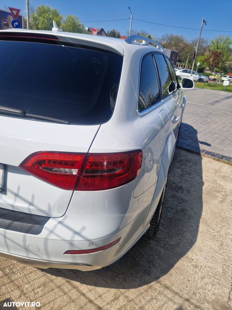 Audi A4 Allroad 2.0 TDI DPF S tronic - 6