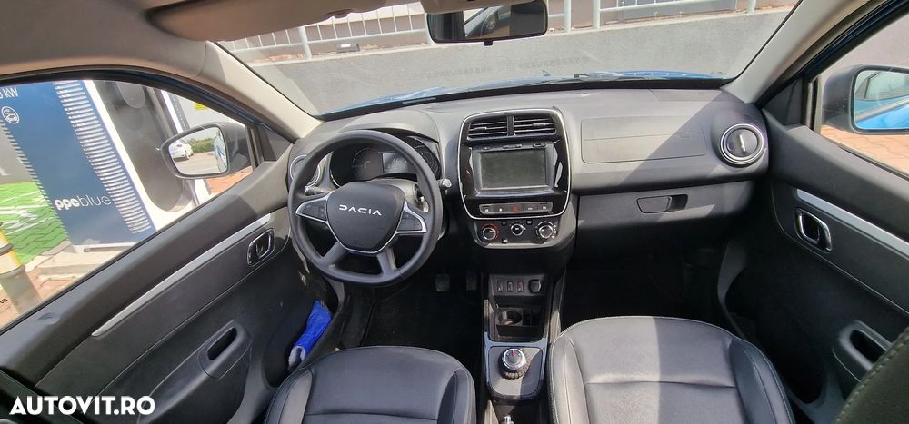 Dacia Spring Expression - 12