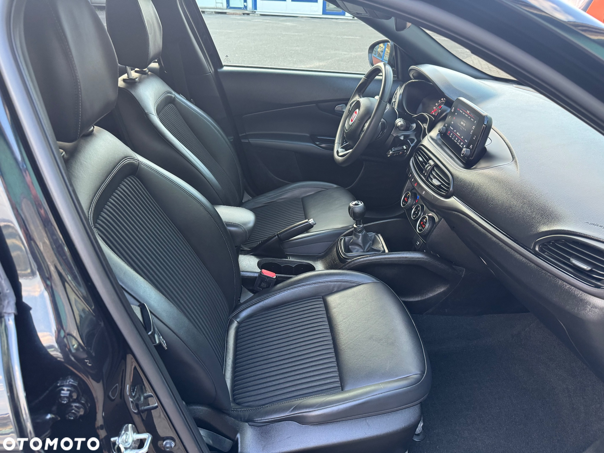 Fiat Tipo 1.4 T-Jet 16v S-Design EU6d - 26