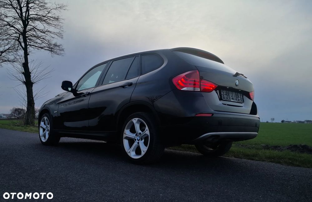 BMW X1 sDrive18d - 10