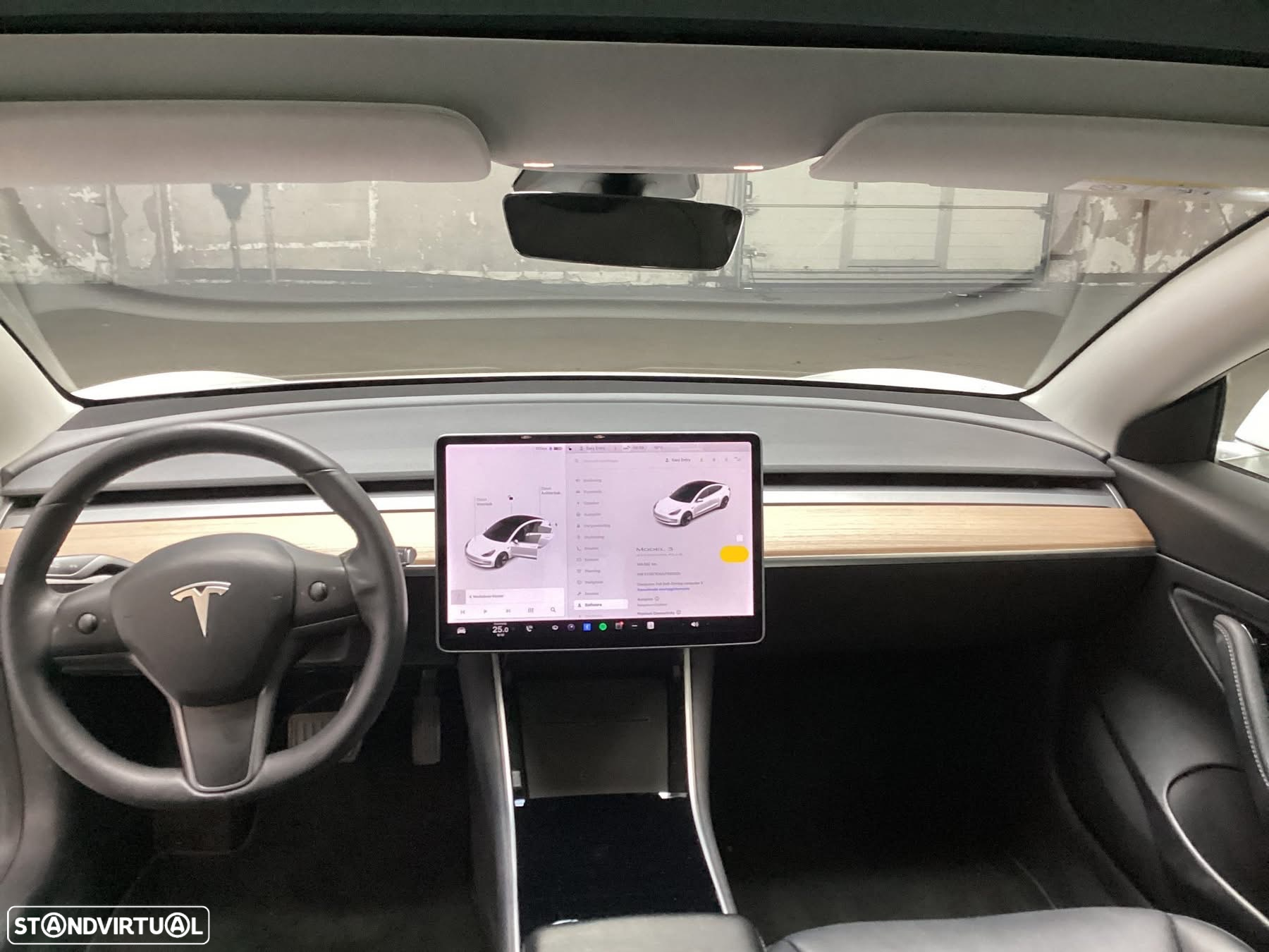 Tesla Model 3 Standard Range Plus RWD - 4