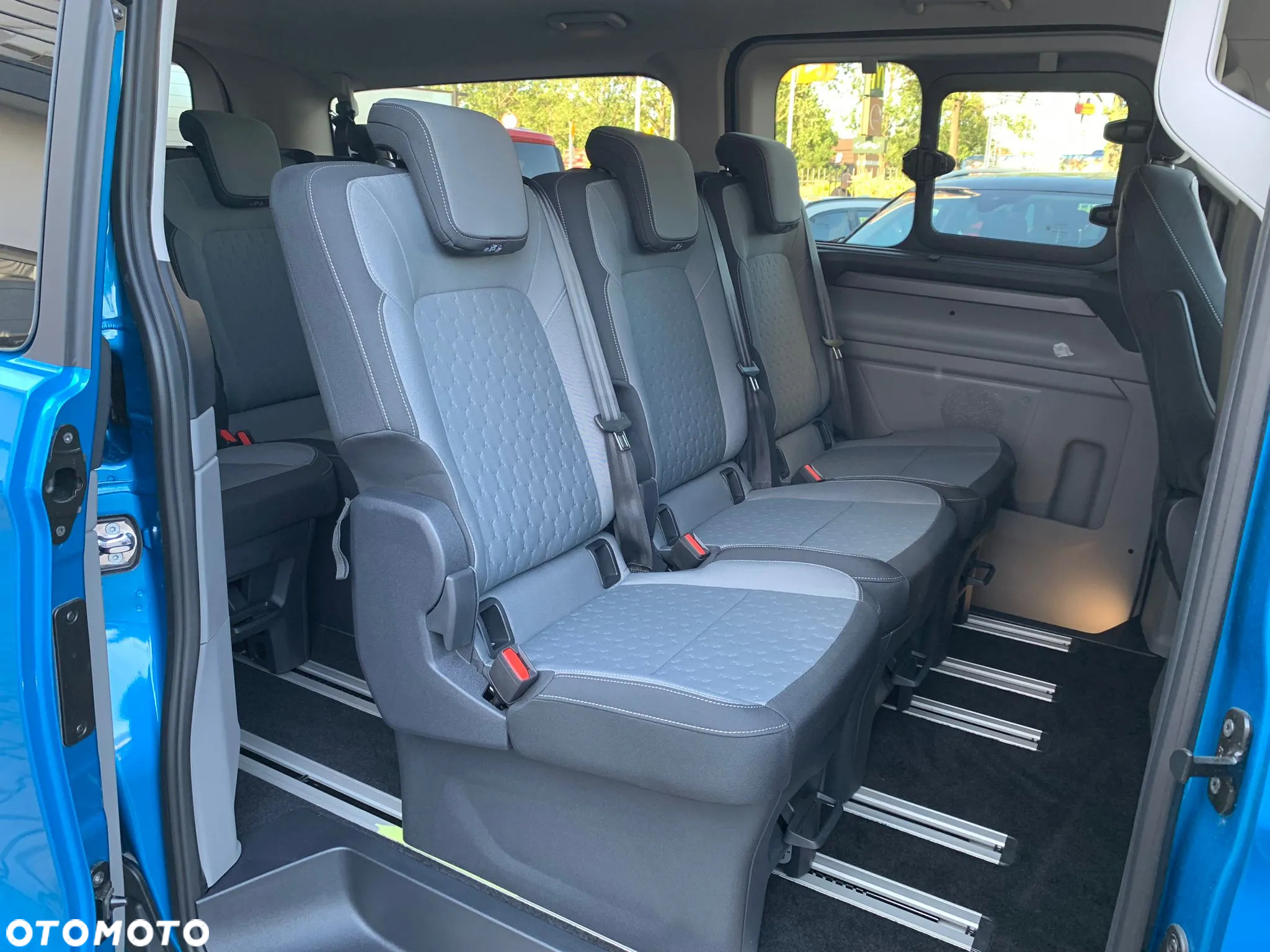 Ford Tourneo Custom 320 L2H1 VA Autm TitaniumX - 18