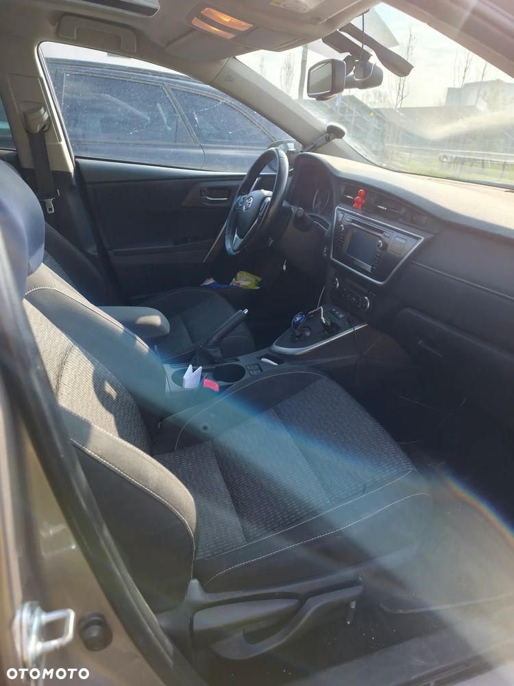 Toyota Auris - 9