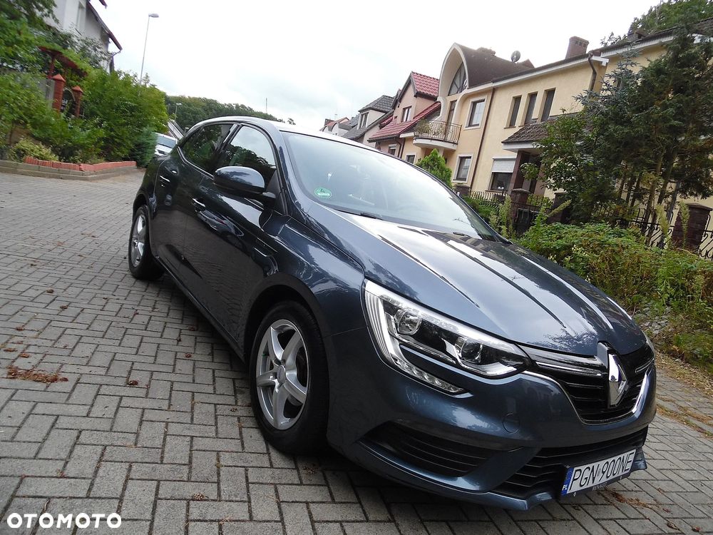 Renault Megane ENERGY TCe 100 PLAY - 18