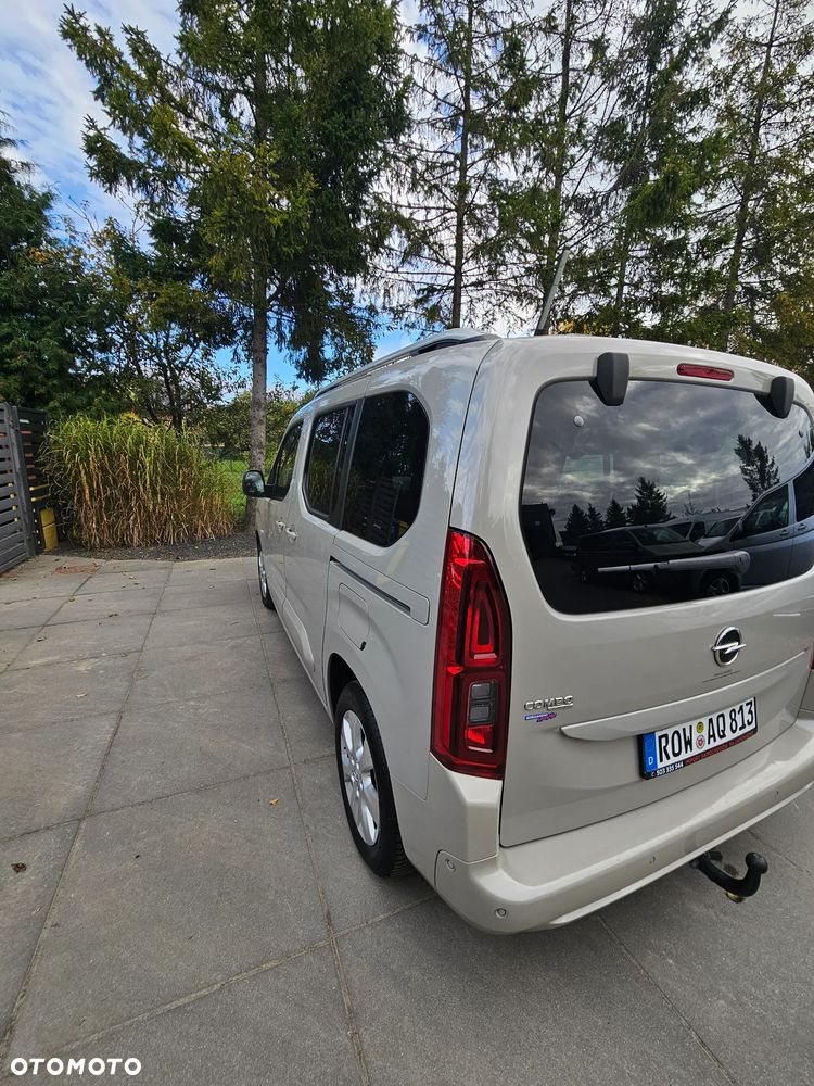 Opel Combo 1.2 Turbo Start/Stop Edition - 11