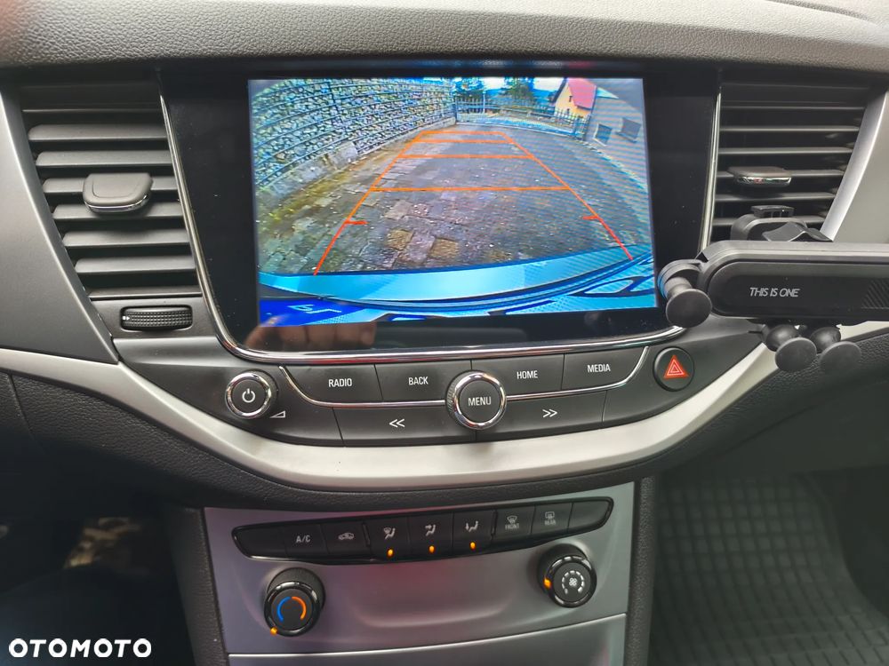 Opel Astra 1.6 CDTI Sport - 17