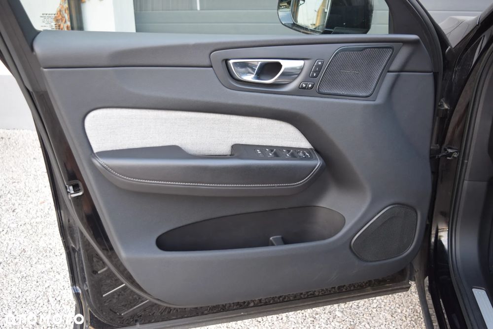 Volvo XC 60 B5 D AWD Geartronic Inscription - 19