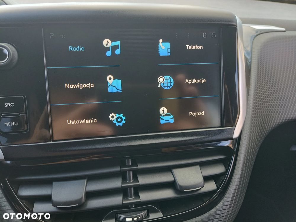 Peugeot 2008 1.6 BlueHDi Allure - 17
