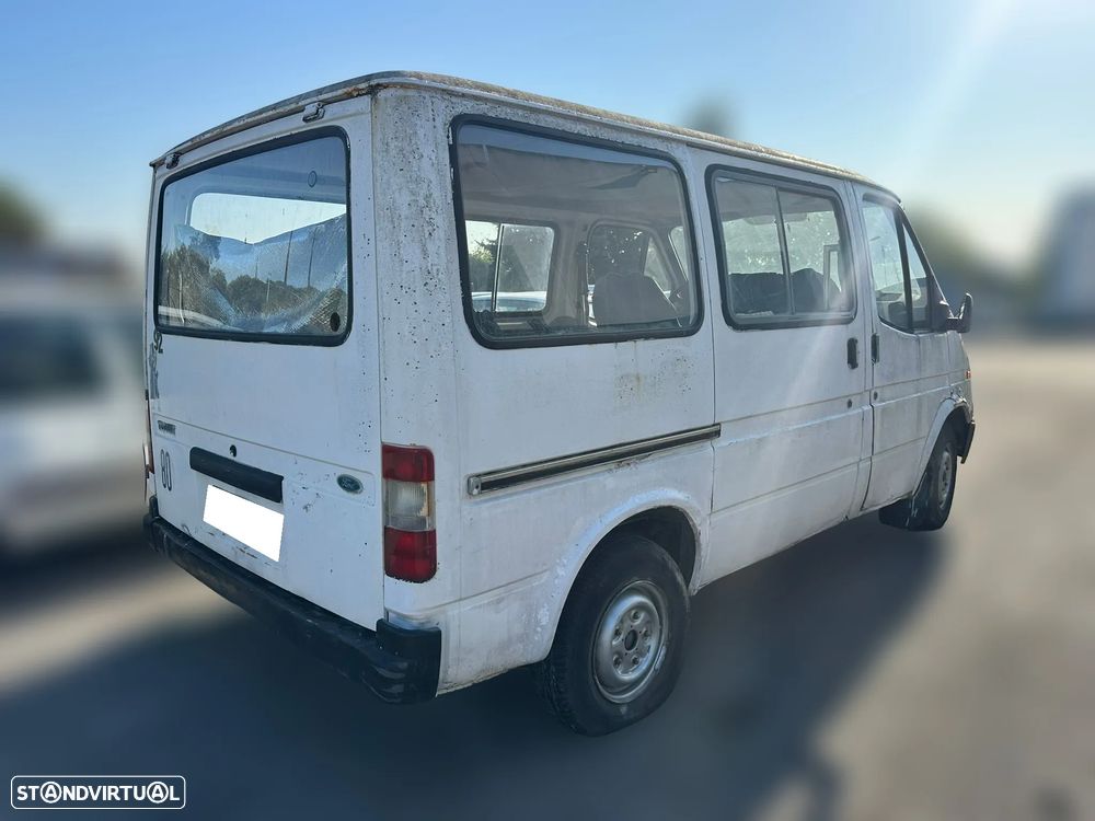 FORD Transit Mk3 Van (VE64) 2.5 DI Ano 1991 - 1994 Ref Motor 4FA para peças - 4
