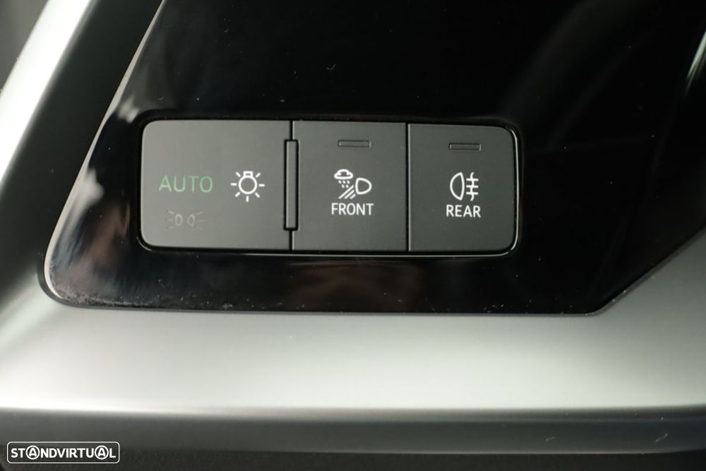 Audi A3 Sportback 45 TFSIe S line - 19