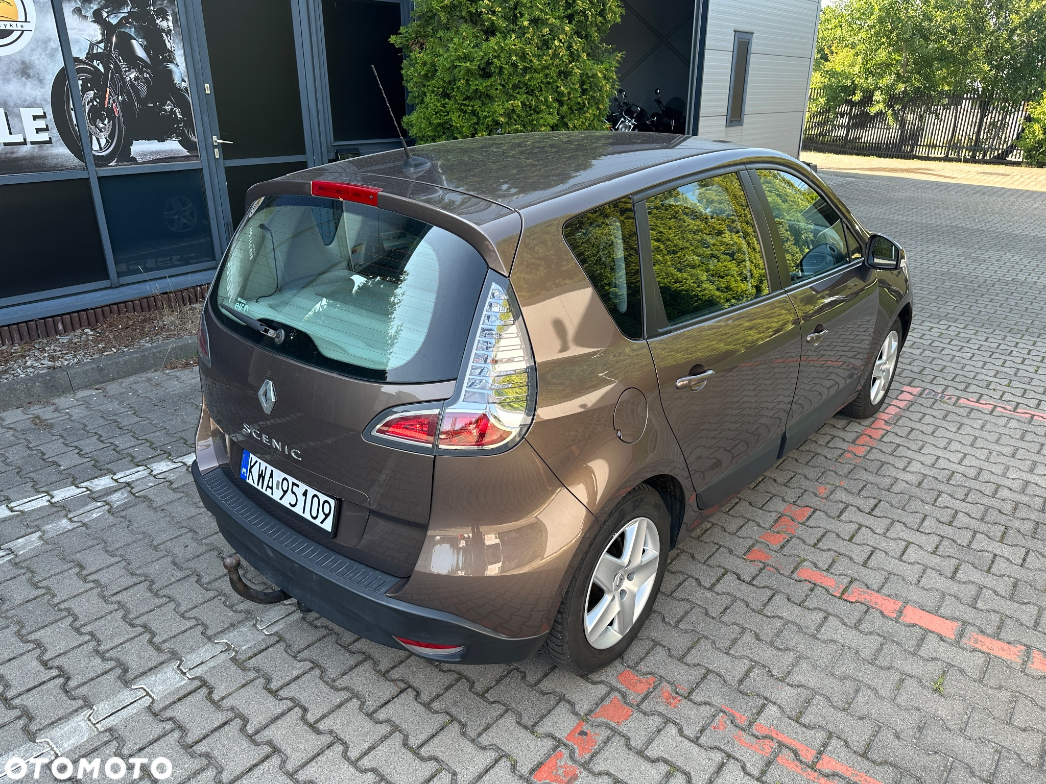 Renault Scenic 1.6 16V 110 TomTom Edition - 5
