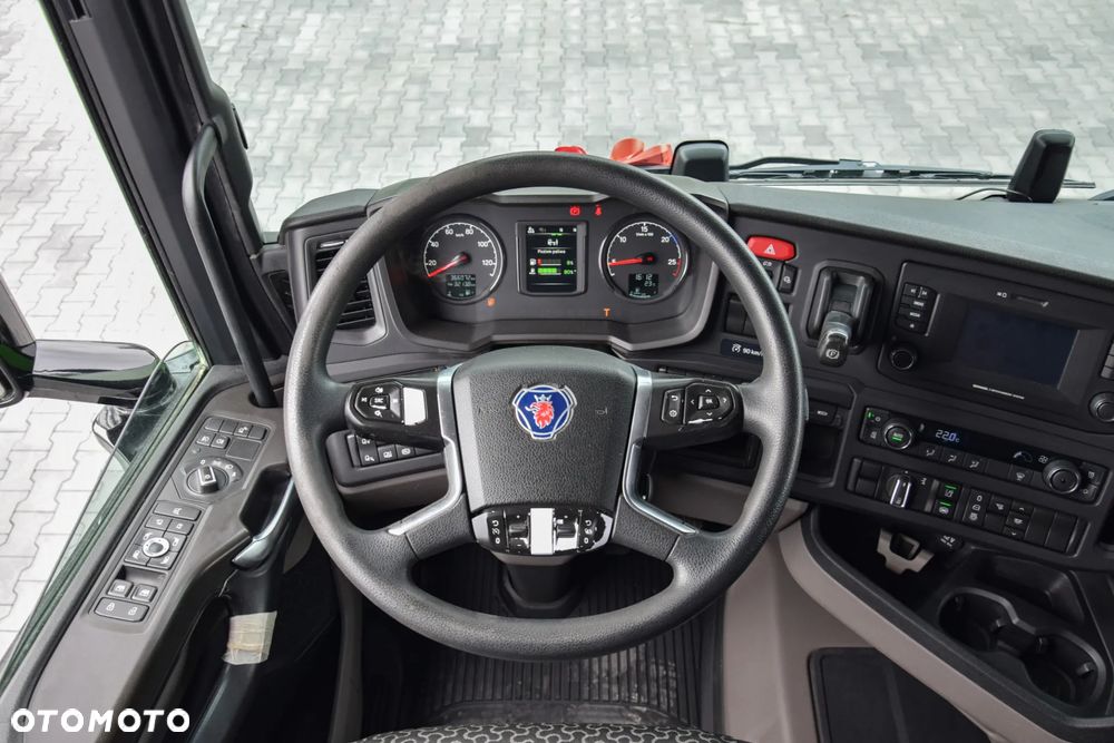 Scania R450 / EURO 6 / RETARDER / KLIMATYZACJA POSTOJOWA / ACC / KLIMA / LEDY / NISKI PRZEBIEG / SERWISOWANA / SPROWADZONA - 23
