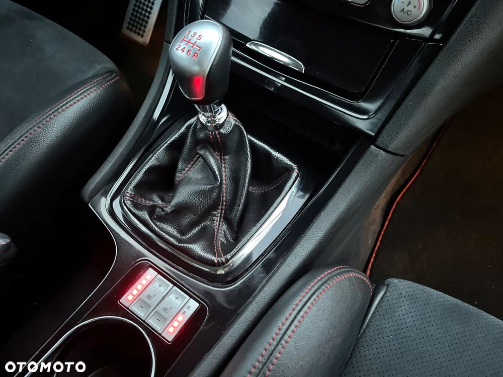 Ford Mondeo 2.5 Titanium S - 18