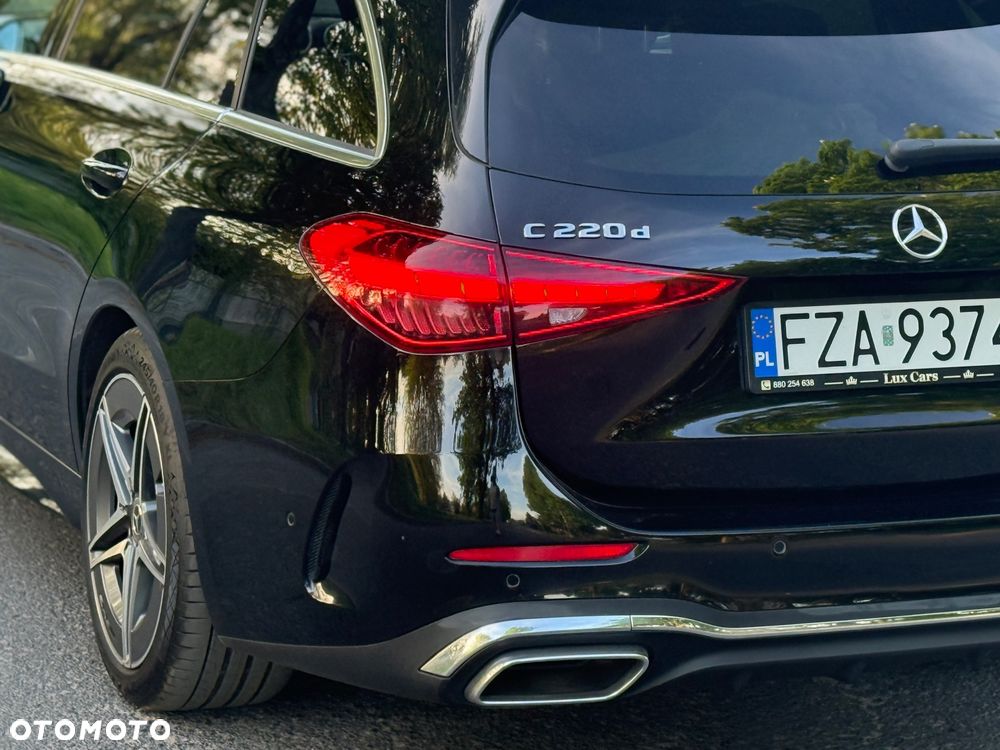 Mercedes-Benz Klasa C 220 d mHEV AMG - 9